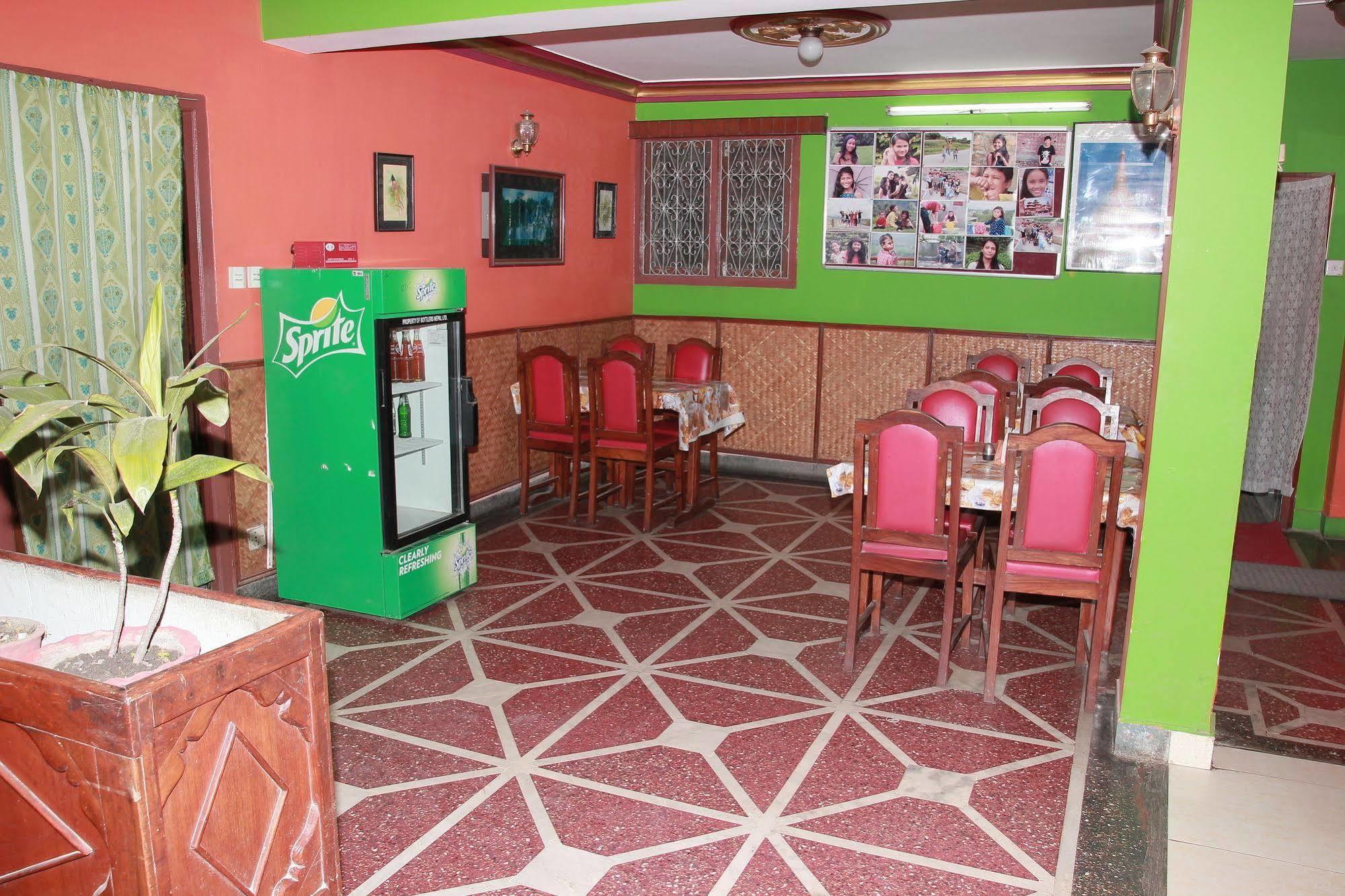 Shree Tibet Family Guest House 加德满都 外观 照片